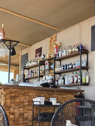 Tokka Bar