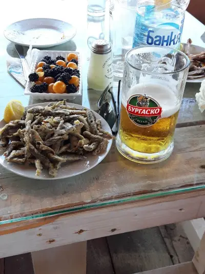 М