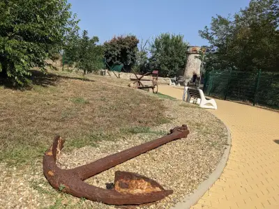 Крепост „Вича“