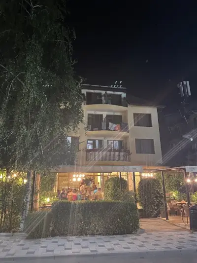 Restaurant "Kalina Garden"