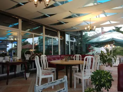 Pizza &Sandwiches Fiore Byala