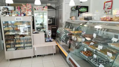 Кафе-сладкарница "Викторияна" Бяла
