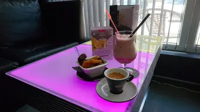 Cafe club Destiny