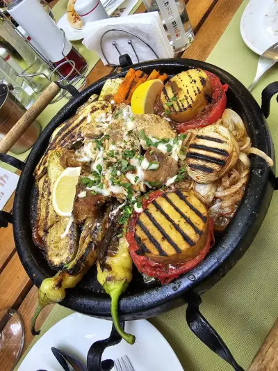 Chuchura Restaurant & Garden, Ravda