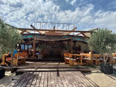 Laguna Beach Bar & Dinner