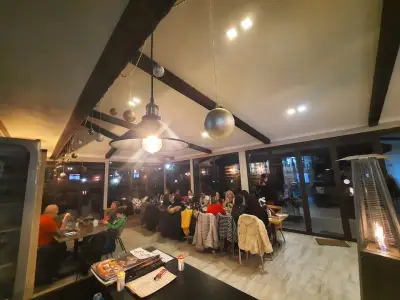 Pizza Bar & Grill El Mar