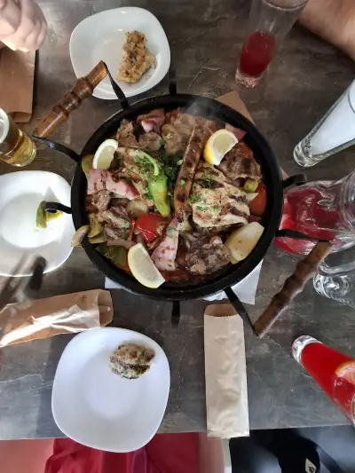 Pizza Bar & Grill El Mar