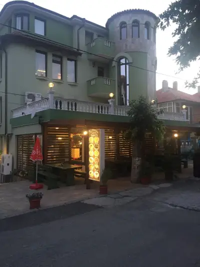 Ресторант “КъщатЪ”