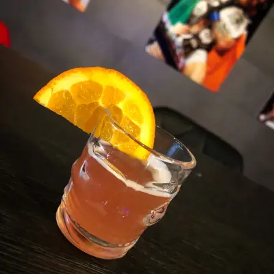 Knockout Cafe-Bar