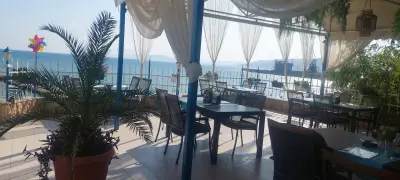 Oasis Beach Restaurant & Bar