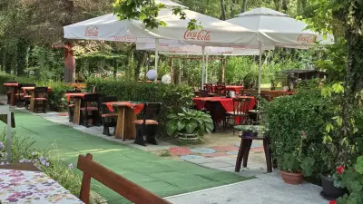 Kits Food And Drinks