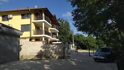 VILLA METATRON U DOMA