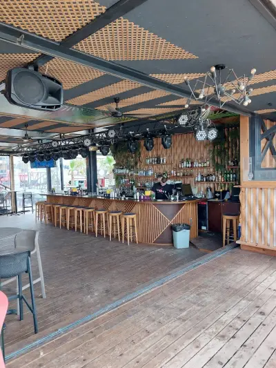 Palm Beach Bar & Grill