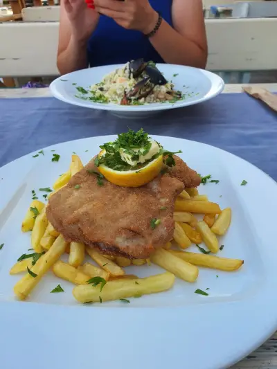 Maestro bar & food