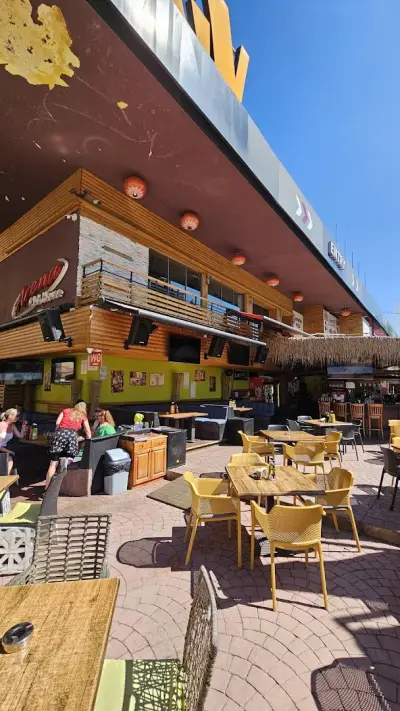 АРЕНА BAR & FOOD ARENA CLUB