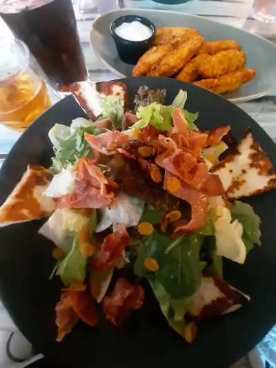La Piazza Bar & Dinner