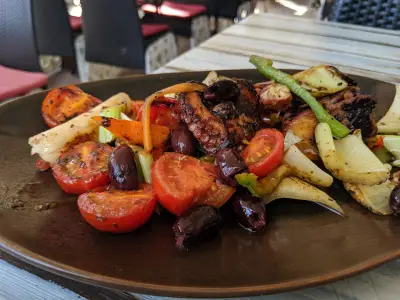 La Piazza Bar & Dinner