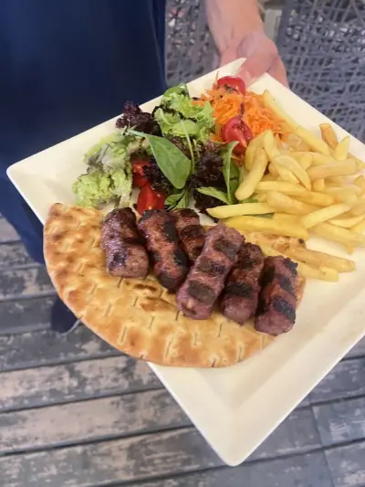 Euphoria Bar & Grill