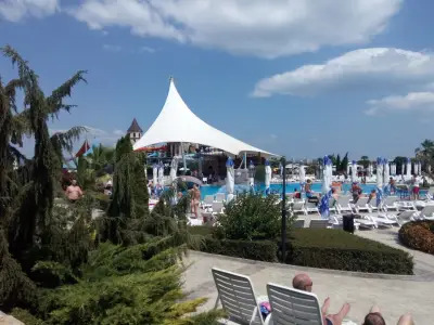 Аквапарк Несебър
