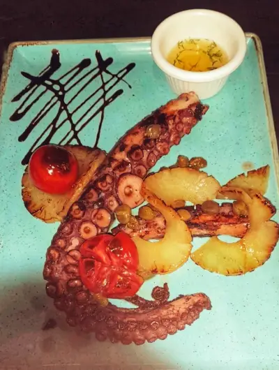RICH Beach Bar & Restaurant