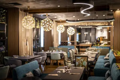 Galeon Dine & Wine