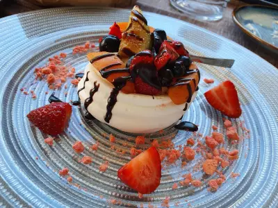 Galeon Dine & Wine
