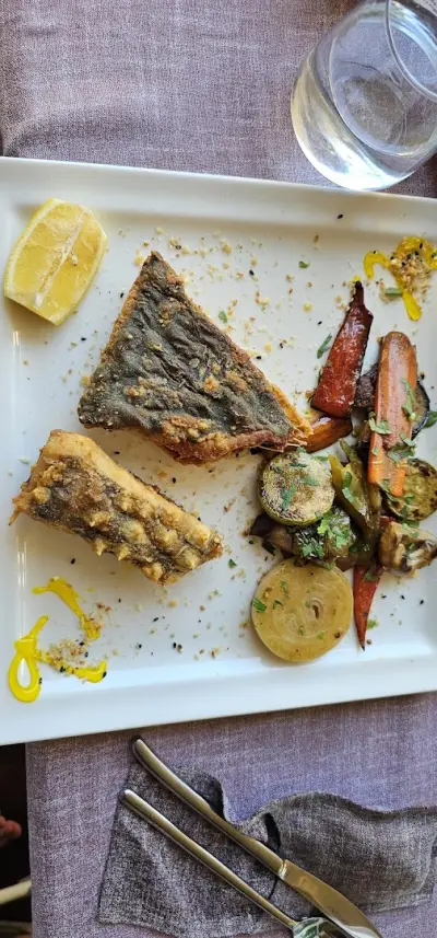 Galeon Dine & Wine