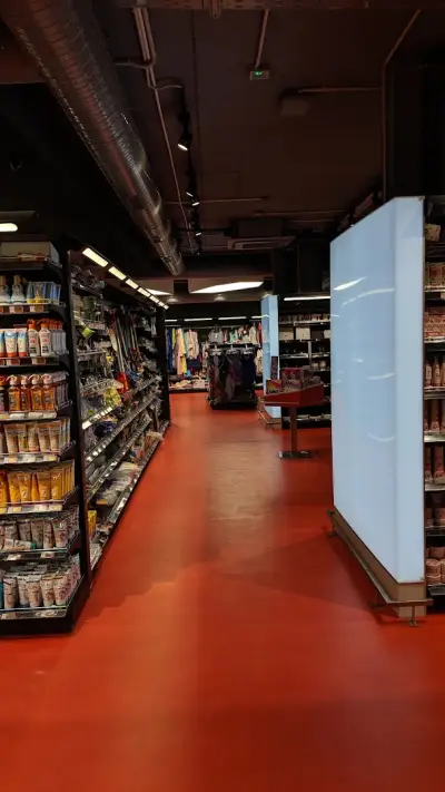 Supermarket Mladost