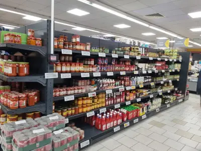 T MARKET