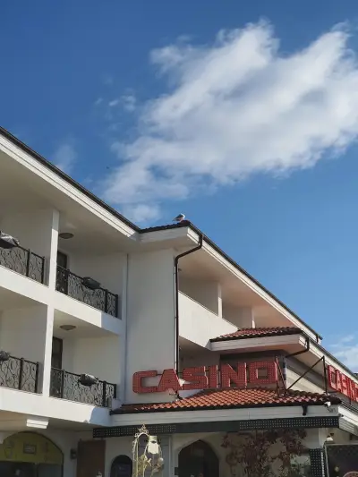 Casino Palace Marina Dinevi