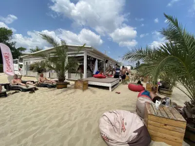 XO Beach Bar