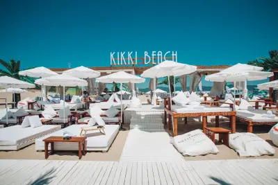 Kikki Beach