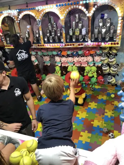 Fun House - Стрелбище