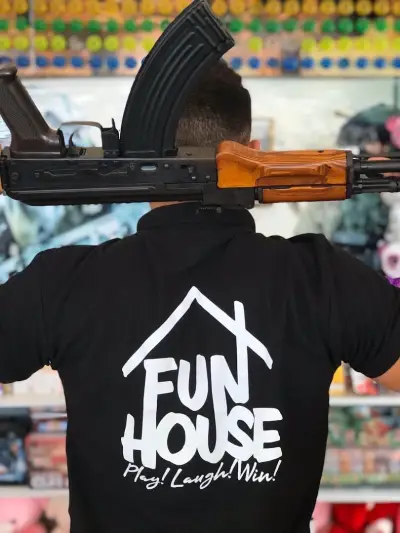 Fun House - Стрелбище