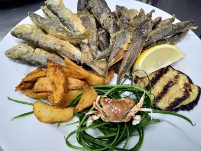 Laguna Restaurant