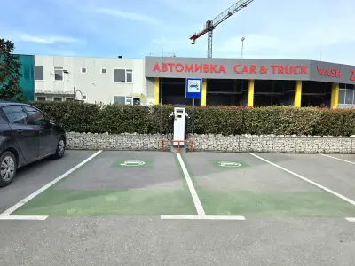 Автомивка CAR & TRUCK & BUS WASH и Автомивка на самообслужване и Автоматично измиване на камиони