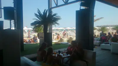 Bedroom Beach