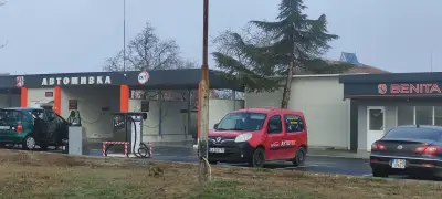 Автомивка Бенита