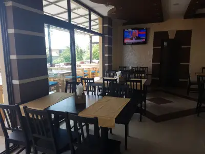 ADORA Bar & Dinner St. Vlas