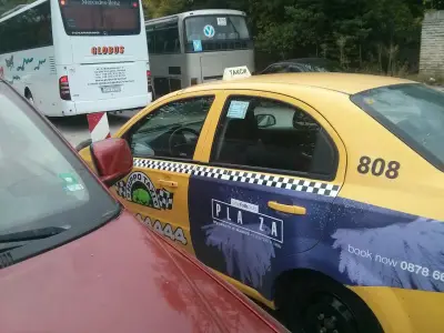 Hippo taxi
