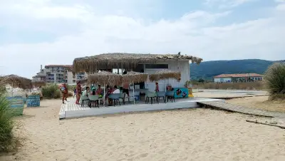 Sunrise Beach Bar & Area