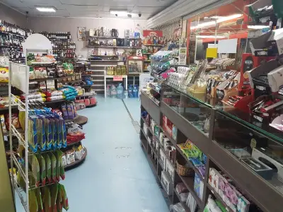 Merlin (Wine, Liquor & Souvenirs shop)