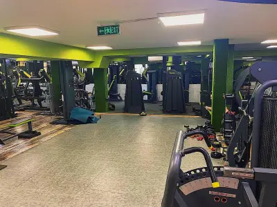 Plovdiv GYM | Качествени Уреди | Индивидуална Консултация | Достъпни Цени и Удобна Локация