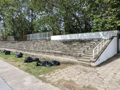 СК Лека атлетика и тенис Тракия