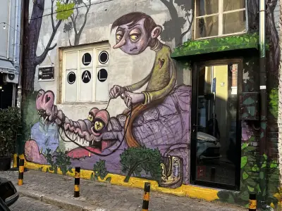 Mouse House Kapana