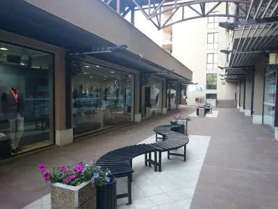 Royal Beach Mall