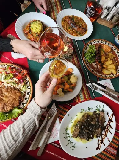 Traditional Mehana Mamin Kolio