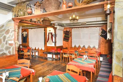 Traditional Mehana Mamin Kolio