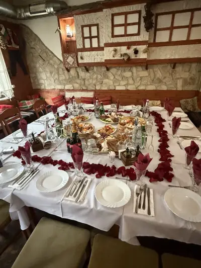 Traditional Mehana Mamin Kolio