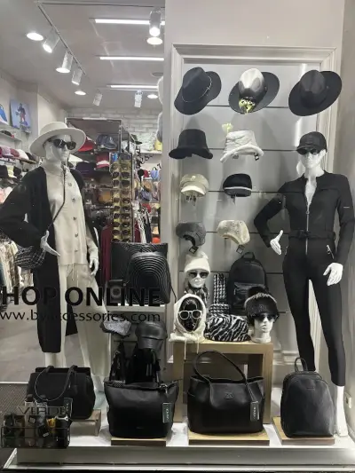 Магазин за дамски и мъжки аксесоари ByAccessories